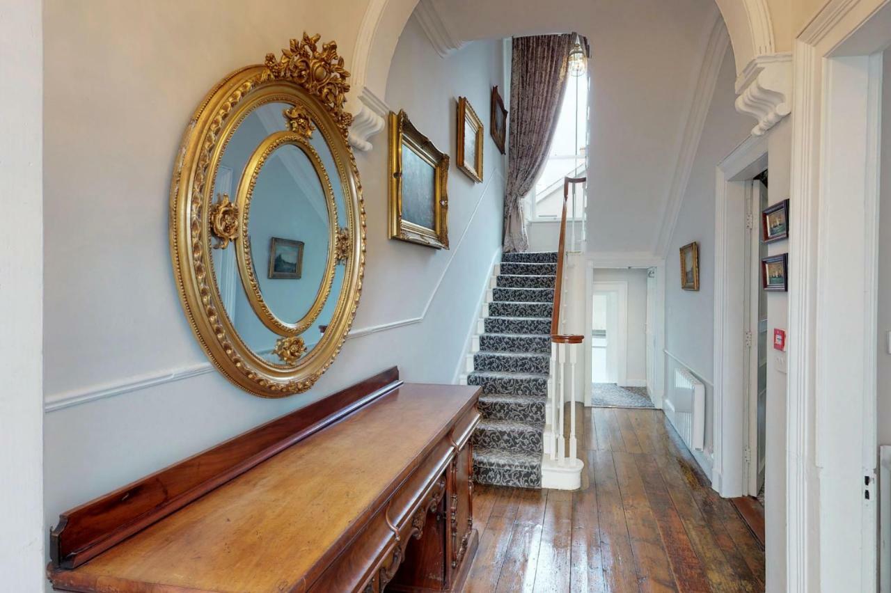 The Townhouse Hotel Корк Екстериор снимка