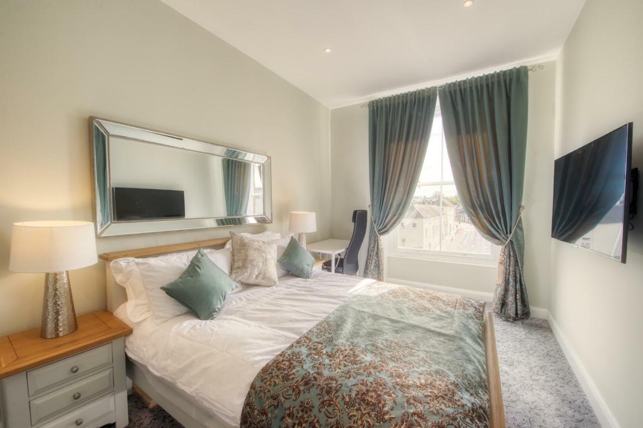 The Townhouse Hotel Корк Екстериор снимка